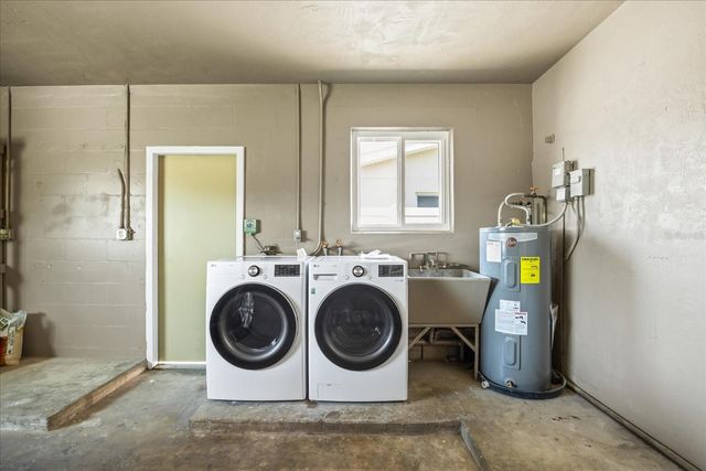 6875 11TH AVENUE N, St Petersburg, FL 33710