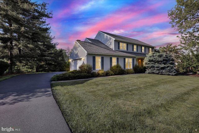 2019 LINCOLN CT, Wyomissing, PA 19610