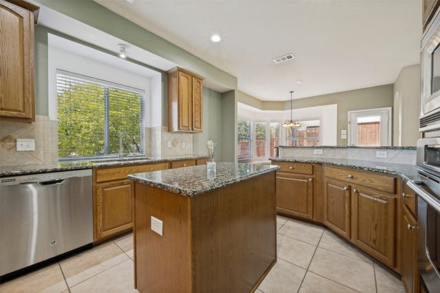 2909 Lighthouse Drive, Denton, TX 76210