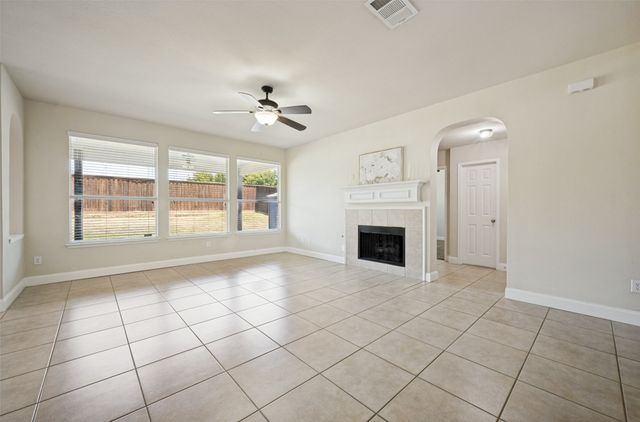 2909 Lighthouse Drive, Denton, TX 76210
