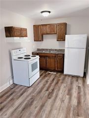 3104 Summit Avenue, Greensboro, NC 27405