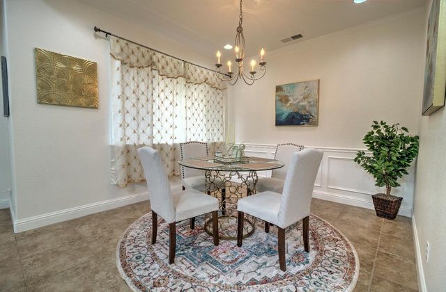 523 Danbury Pl, Lathrop, CA 95330