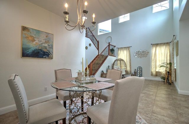 523 Danbury Pl, Lathrop, CA 95330