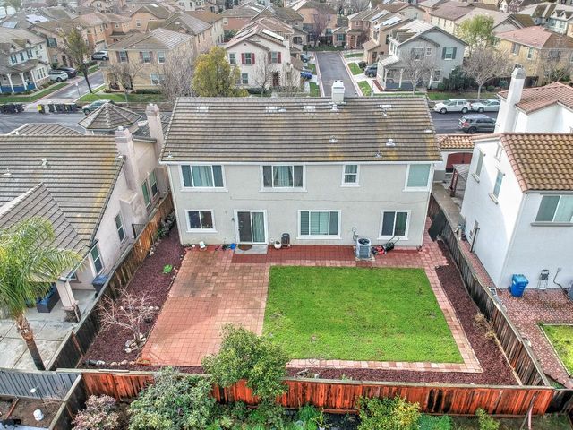 523 Danbury Pl, Lathrop, CA 95330