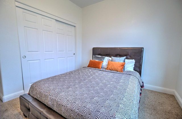 523 Danbury Pl, Lathrop, CA 95330