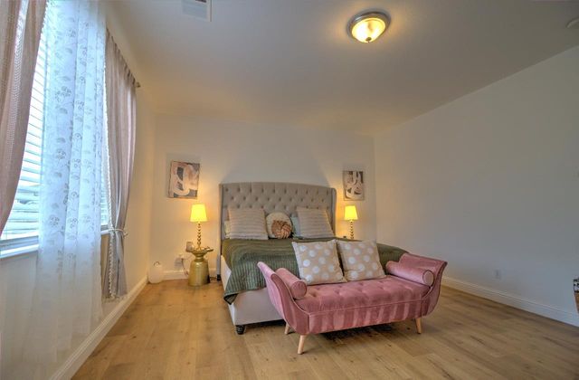 523 Danbury Pl, Lathrop, CA 95330