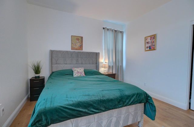 523 Danbury Pl, Lathrop, CA 95330