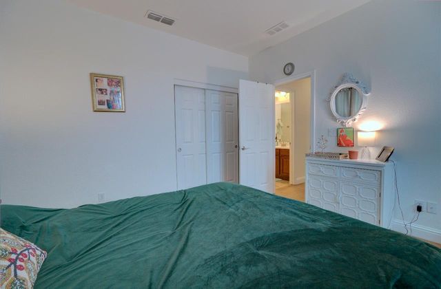 523 Danbury Pl, Lathrop, CA 95330