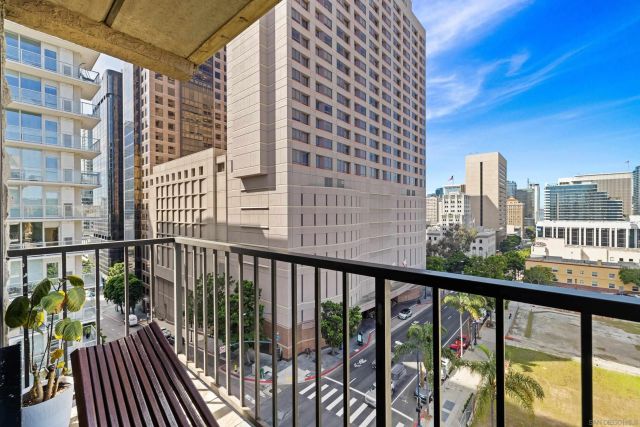 1333 8th Ave 705, San Diego, CA 92101