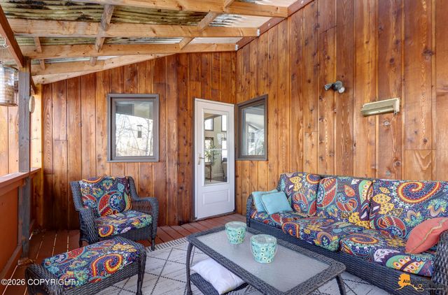 2420 Foxhall Drive, Anchorage, AK 99504