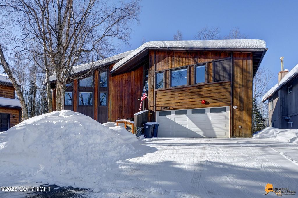 2420 Foxhall Drive, Anchorage, AK 99504