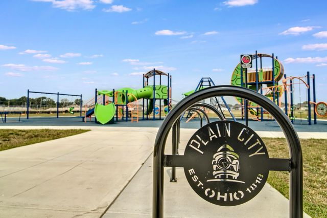 523 Darliene Drive, Plain City, OH 43064