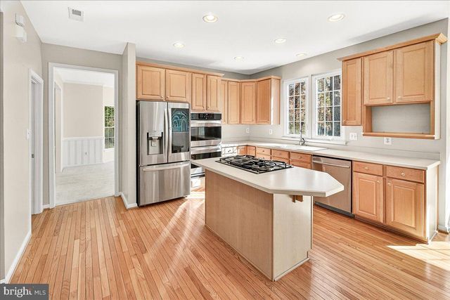 19332 CISSEL MANOR DR, Poolesville, MD 20837