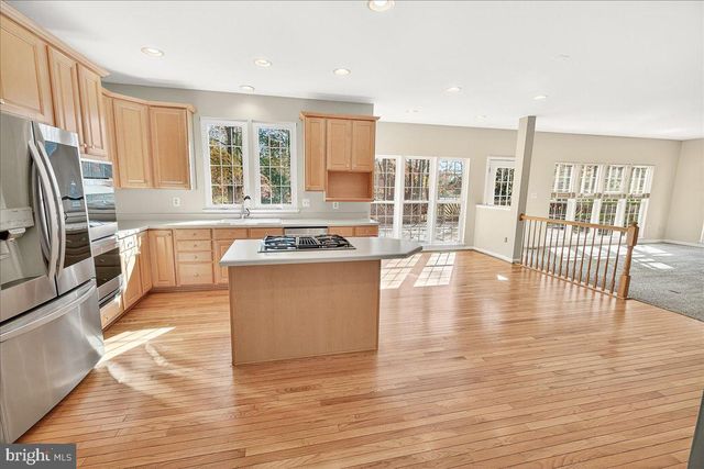 19332 CISSEL MANOR DR, Poolesville, MD 20837