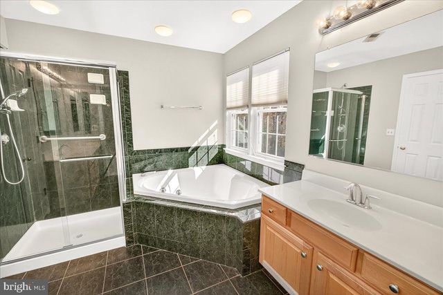 19332 CISSEL MANOR DR, Poolesville, MD 20837