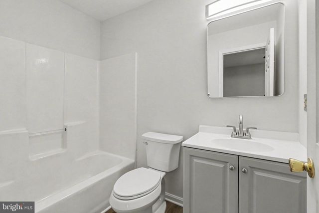 101 CHARTWOOD DR, Harrisburg, PA 17111