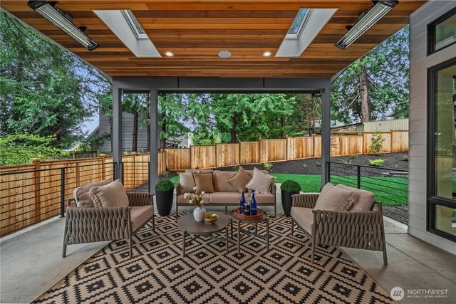 7356 151st Avenue NE, Redmond, WA 98052