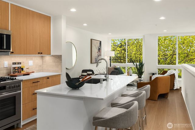 958 NW 54th Street, Seattle, WA 98107
