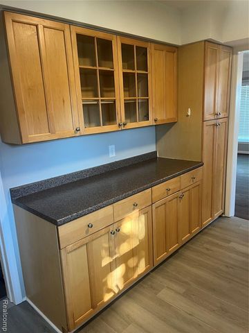 18450 Buckhannon Street, Roseville, MI 48066