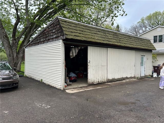 2636 Sunset Drive, Eden, NY 14057