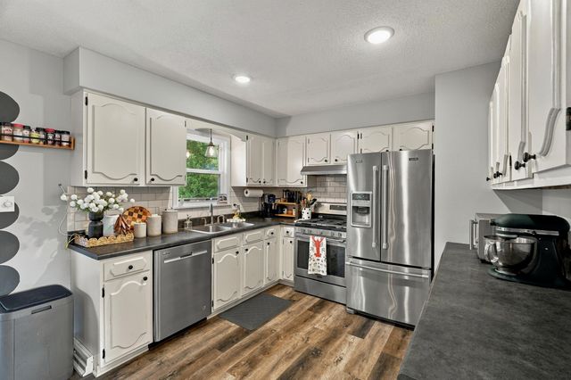 2905 LYNNWOOD DR, Columbia, MO 65203
