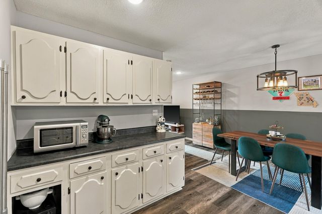 2905 LYNNWOOD DR, Columbia, MO 65203