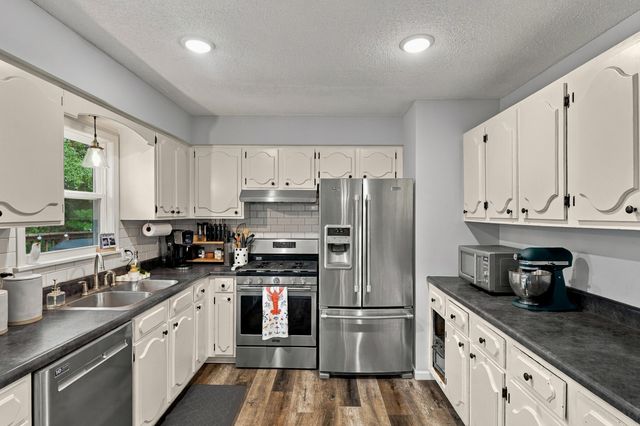 2905 LYNNWOOD DR, Columbia, MO 65203