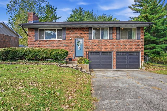 2905 LYNNWOOD DR, Columbia, MO 65203