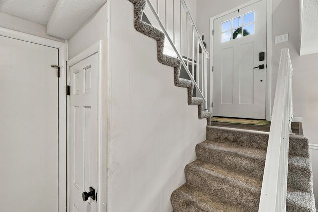 2905 LYNNWOOD DR, Columbia, MO 65203