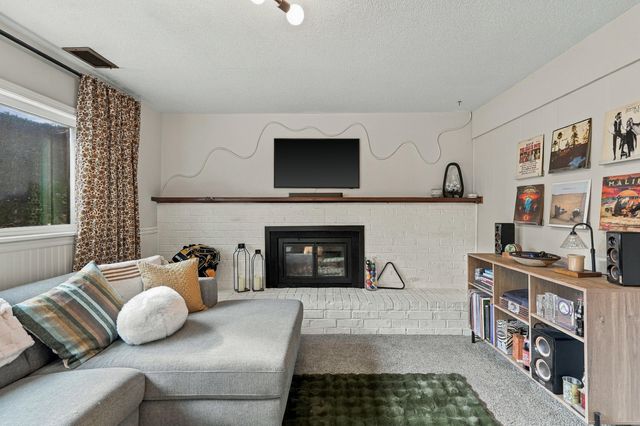 2905 LYNNWOOD DR, Columbia, MO 65203