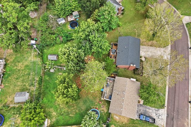 2905 LYNNWOOD DR, Columbia, MO 65203