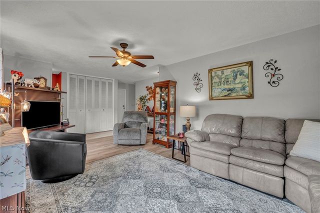 20338 Westwood Drive, Strongsville, OH 44149