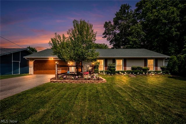 20338 Westwood Drive, Strongsville, OH 44149