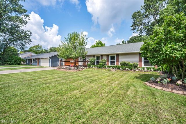 20338 Westwood Drive, Strongsville, OH 44149