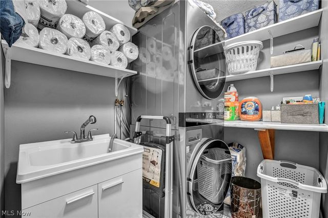20338 Westwood Drive, Strongsville, OH 44149