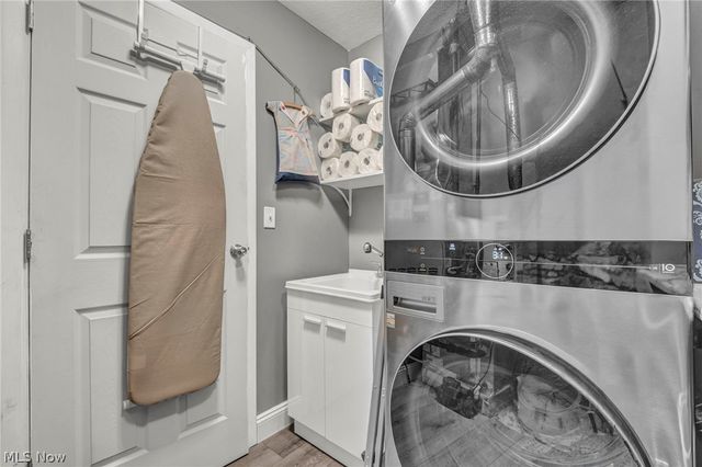 20338 Westwood Drive, Strongsville, OH 44149