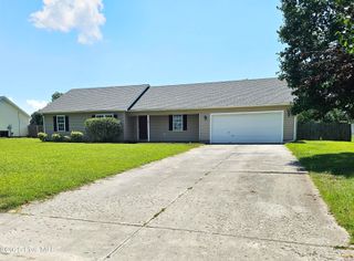 104 Annie Road, Richlands, NC 28574