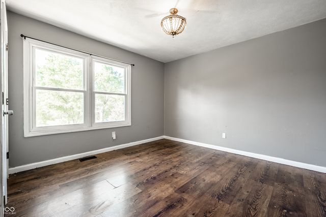 11126 Echo Grove Lane, Indianapolis, IN 46236