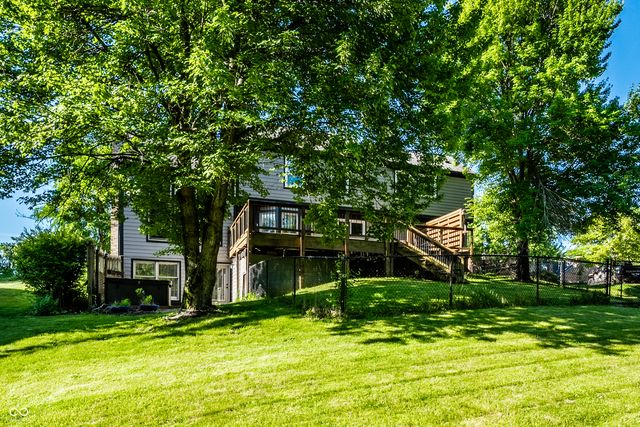 11126 Echo Grove Lane, Indianapolis, IN 46236