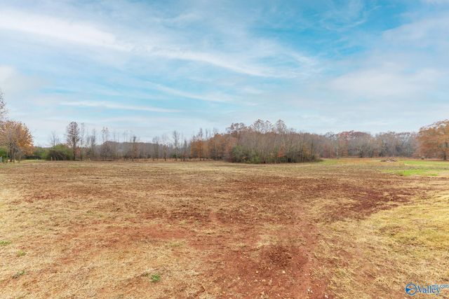 500 Phillips Road, Hazel Green, AL 35750