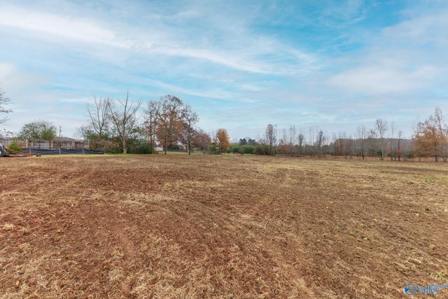 500 Phillips Road, Hazel Green, AL 35750