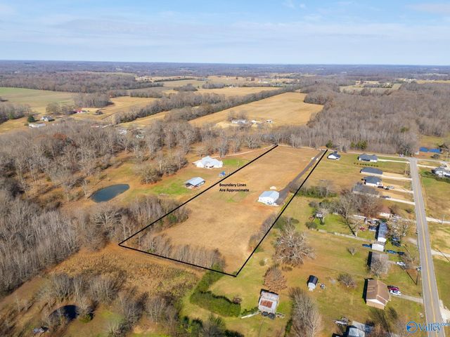 500 Phillips Road, Hazel Green, AL 35750