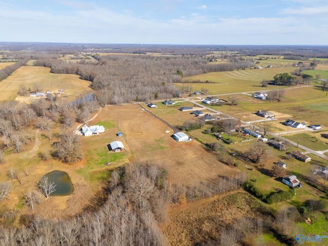 500 Phillips Road, Hazel Green, AL 35750