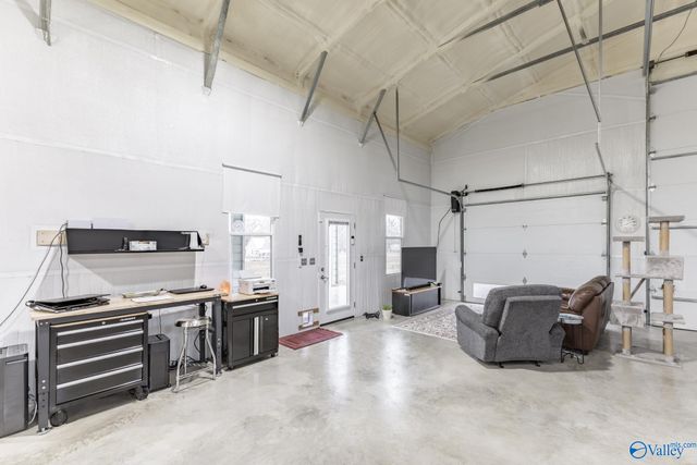 500 Phillips Road, Hazel Green, AL 35750