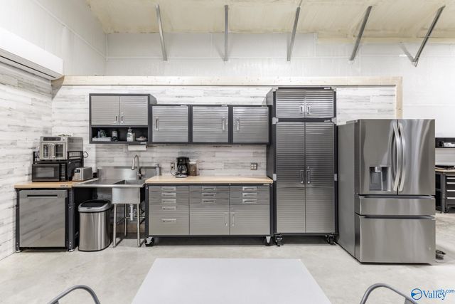 500 Phillips Road, Hazel Green, AL 35750