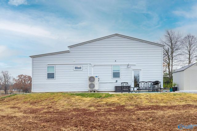 500 Phillips Road, Hazel Green, AL 35750