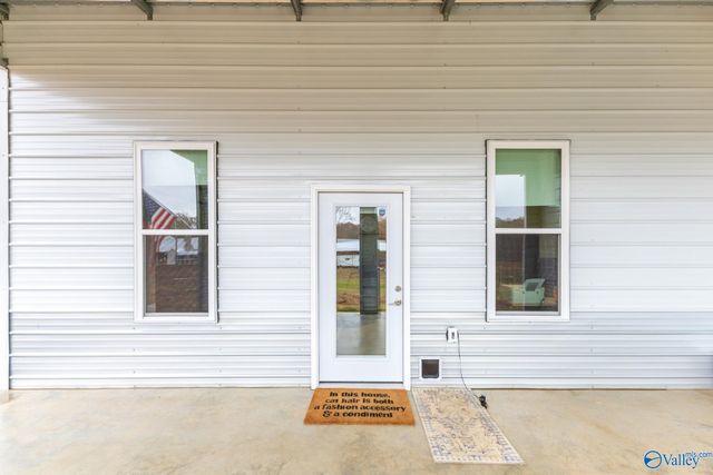 500 Phillips Road, Hazel Green, AL 35750