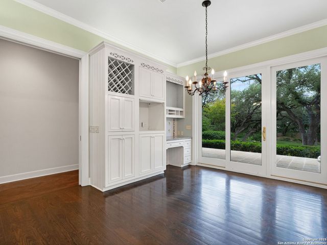 100 Tomahawk, Hill Country Village, TX 78232