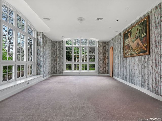 100 Tomahawk, Hill Country Village, TX 78232