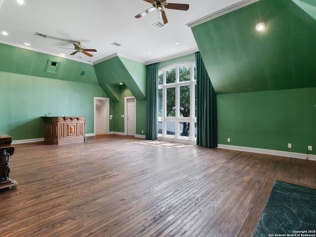 100 Tomahawk, Hill Country Village, TX 78232